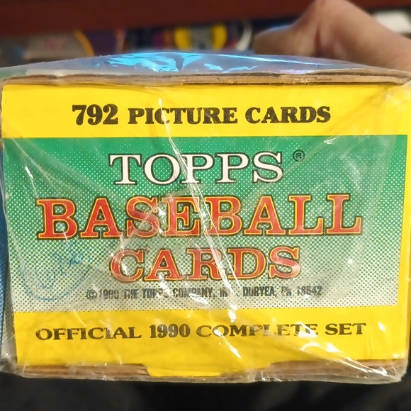 Topps 1990 baseball card factory sealed set brand new shirked wrapped in the box - Picture 3 of 10
